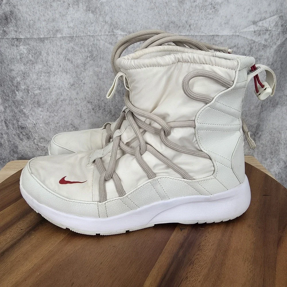 Nike water resistant